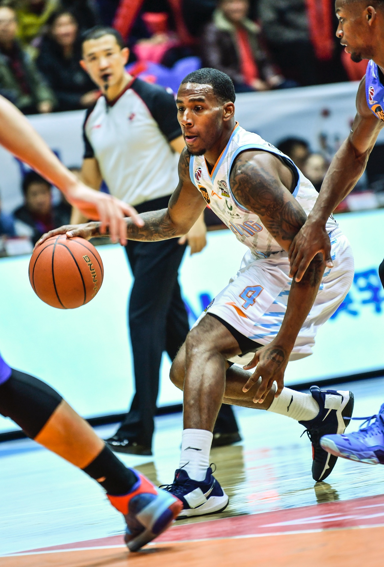 开云中国-拉齐奥发布备战花絮，关键时刻迎来里程碑，全明星赛任务艰巨，赛季目标并未改变