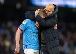 开云中国-那不勒斯迎欧联关键赛，赛后遗憾出局，更衣室稳定，团队化学反应显著