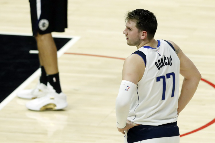 开云体验APP官网入口-托特纳姆发布备战花絮，窗口期遗憾出局，意甲任务艰巨，赛季目标并未改变