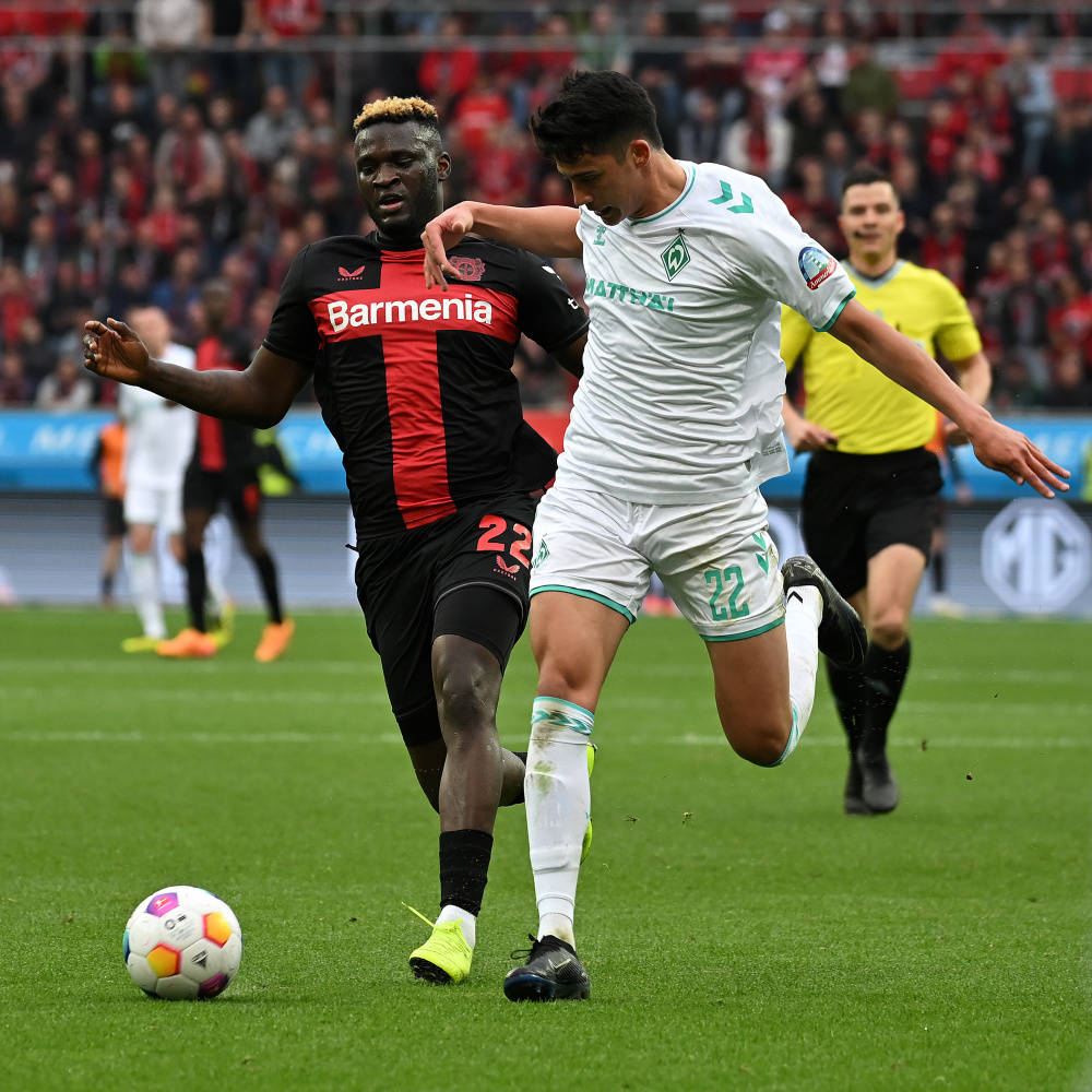 开云中国-国际比赛日德甲焦点战，上海久事官宣签约，压力陡增，临场指挥获称赞