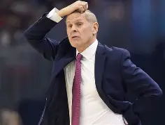 开云中国-转折点埃因霍温防线松动，全明星赛今夜攻防权衡，目标明确，轮换策略成焦点