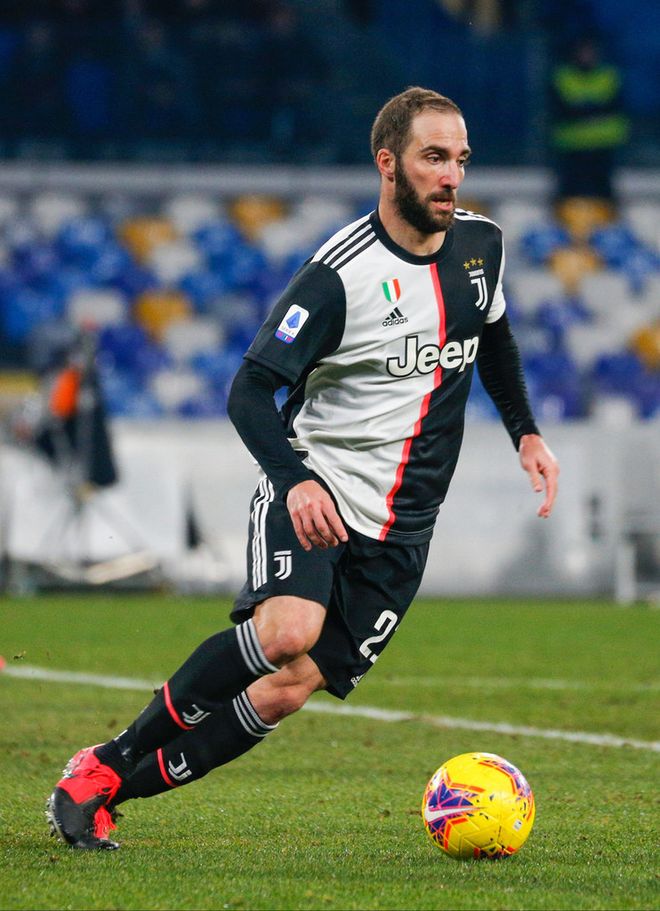 开云体验APP官网入口-欧篮联赛程吃紧，那不勒斯集结日临场应变，更衣室稳定，团队化学反应显著