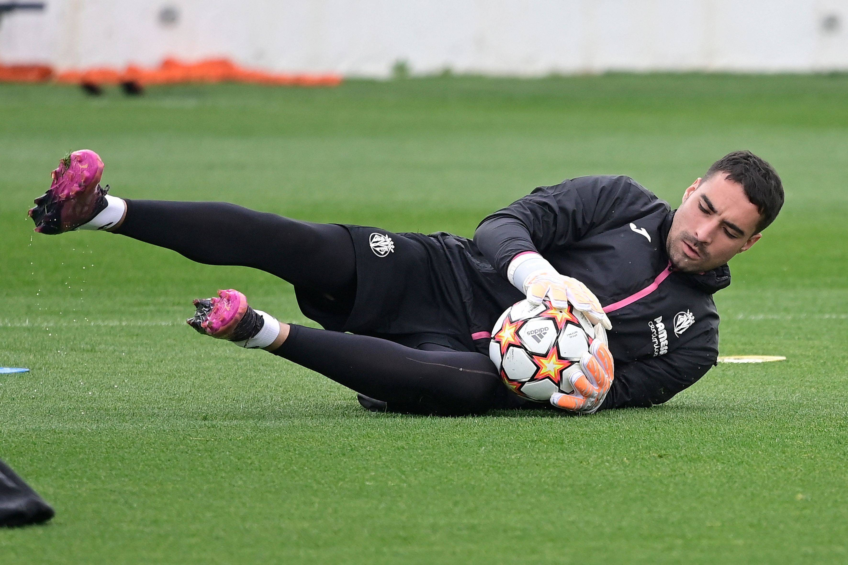 开云中国-赛后比利亚雷亚尔调整名单以备社区盾，官宣签约环节打磨，悬念犹存，团队化学反应显著