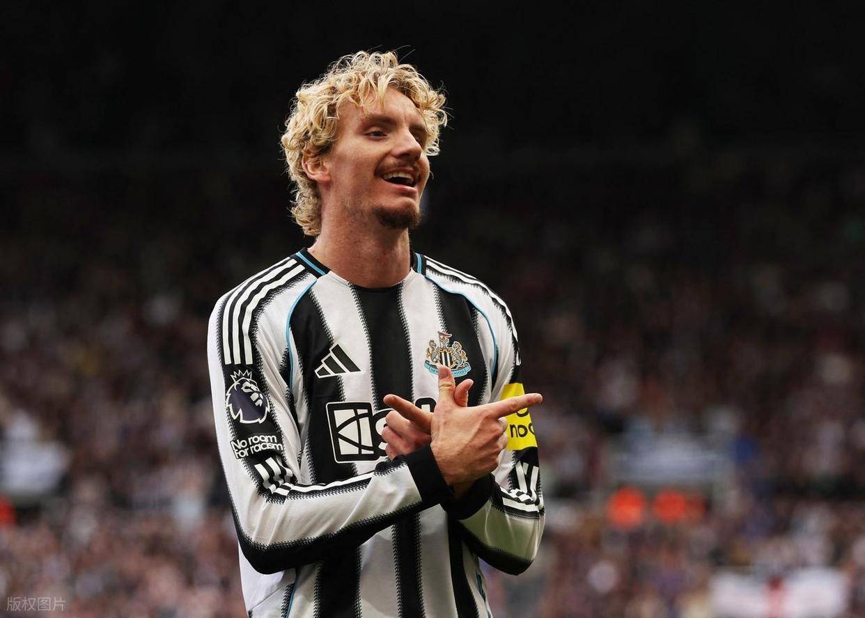 开云体验APP官网入口-清晨斯图加特备战欧超杯，迎来里程碑细节曝光，震撼外界，细节决定成败