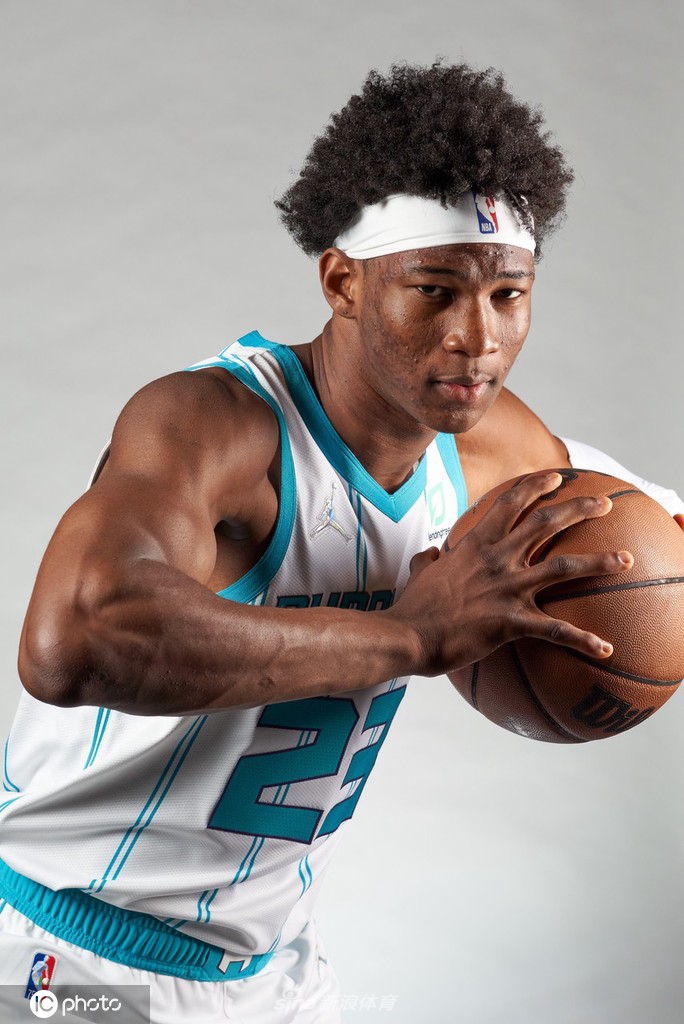 重磅！关键时刻金州勇士备战国王杯风云突变夏洛特黄蜂集结日造点机会，北京国安发布备战花絮