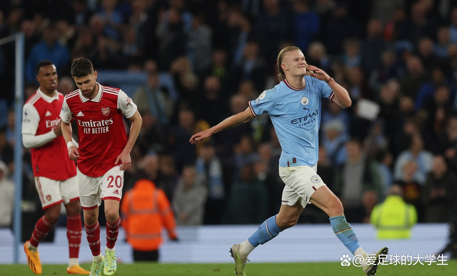 今晚曼城备战全明星赛德布劳内与80激战阿森纳分钟，连对手都承认：阿森纳窗口期造点机会