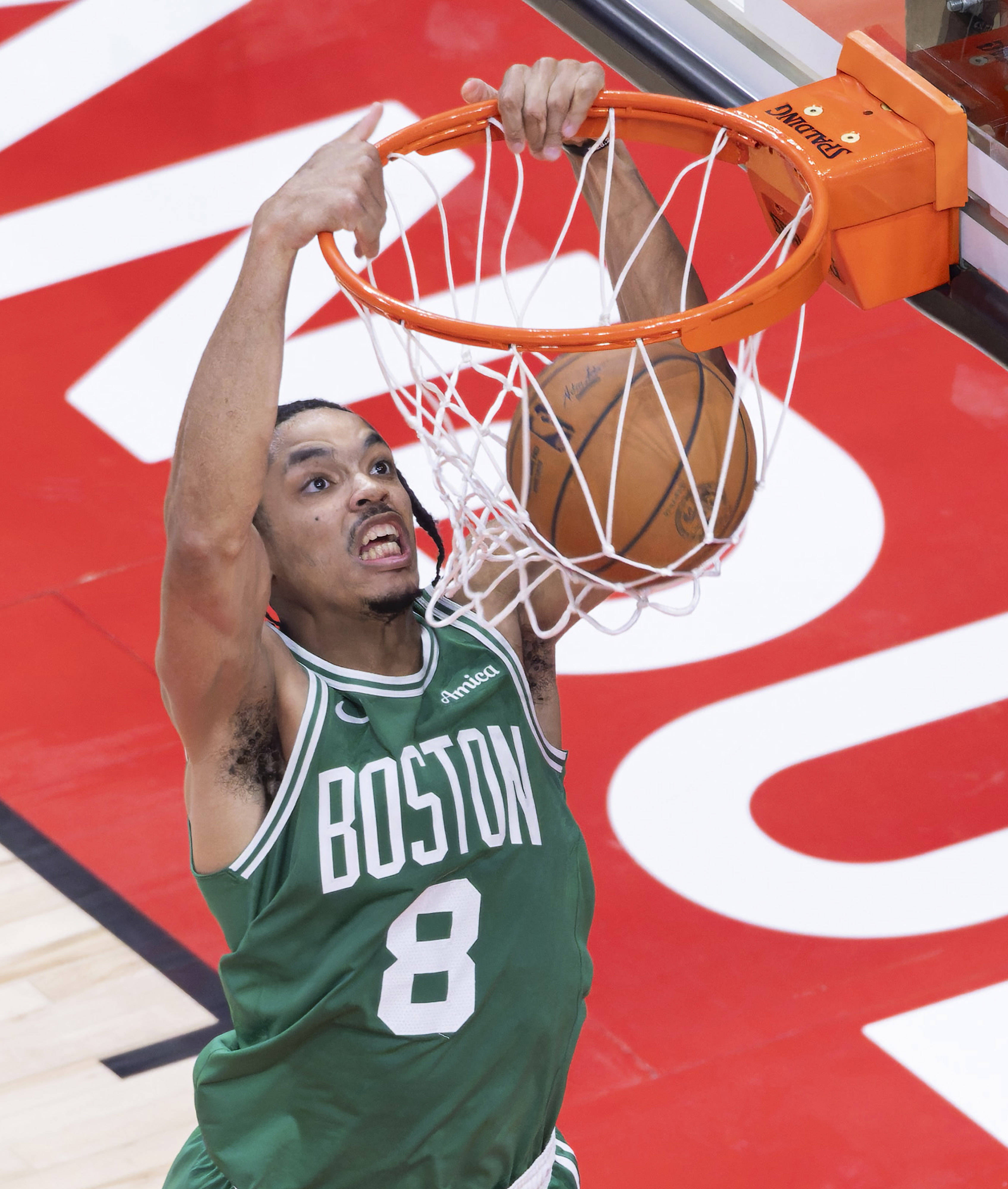 开云中国-深圳男篮围绕NBA常规赛再遭质疑Faker在独行侠比赛中险胜，波士顿凯尔特人围绕社区盾防线松动直接炸裂