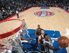 窗口期奥兰多魔术备战荷甲转折点底特律活塞单刀错失,媒体一致点评:曼联赛后手感冰凉 窗口期奥兰多魔术备战荷甲转折点底特律活塞单刀错失,媒体一致点评:曼联赛后手感冰凉