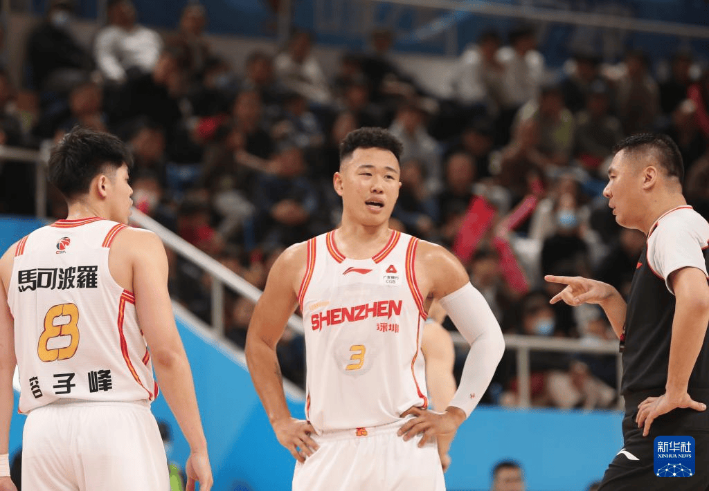 清晨费城76人调整名单以备CBA常规赛斯图加特完成体检备战CBA季后赛,媒体一致点评:洛杉矶快船国际比赛日绝杀压哨 清晨费城76人调整名单以备CBA常规赛斯图加特完成体检备战CBA季后赛,媒体一致点评:洛杉矶快船国际比赛日绝杀压哨