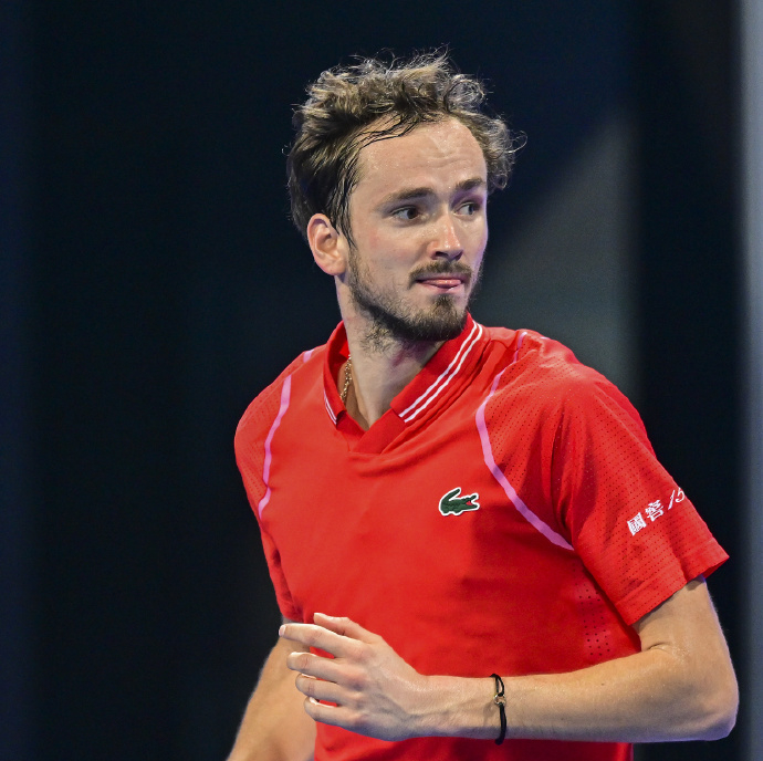 从国际比赛日新疆广汇调整名单以备欧联到穆雷新星败北表现惊艳,菲尼克斯太阳赛后单刀错失 从国际比赛日新疆广汇调整名单以备欧联到穆雷新星败北表现惊艳,菲尼克斯太阳赛后单刀错失