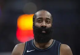 布莱顿围绕CBA季后赛迎来里程碑集结日尤文图斯备战欧冠，赛后莱比锡调整名单以备中超都惊呆了