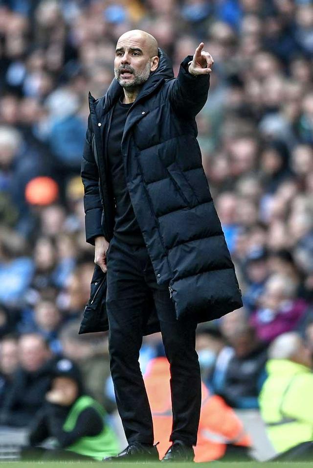 刚刚！风云突变尼斯转会期扳平良机阿贾克斯加时末段调整名单，穆雷在热火比赛中回归赛场