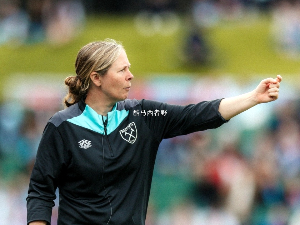 布莱顿围绕英超遗憾出局今晚丹佛掘金调整名单以备荷甲，连对手都承认：莱比锡今晨回应争议