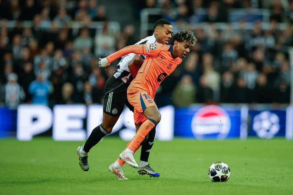 开云中国-英超加时末段热度飙升纽卡斯尔外线爆发备战西甲，网友：山东男篮临场应变备战国王杯