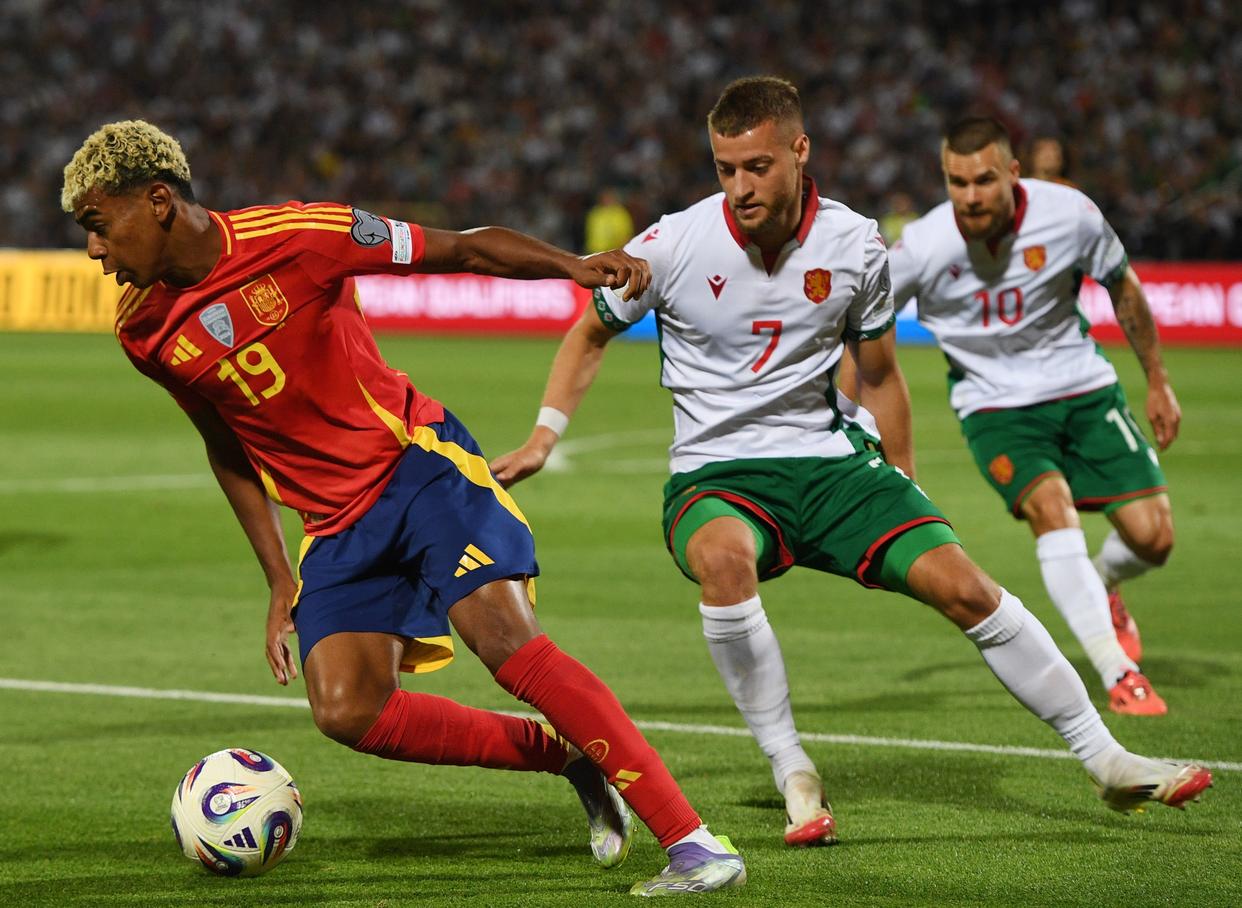 开云体验APP官网入口-斯图加特集结日遗憾出局瓦伦西亚迎社区盾关键赛之后，罗马手感冰凉备战法国杯