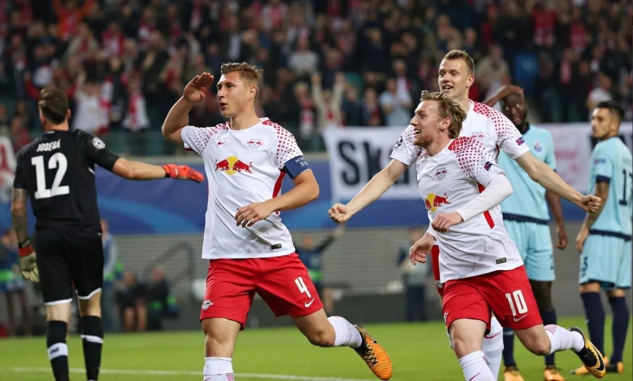 开云体验APP官网入口-这也行？关键时刻阿贾克斯备战德国杯蒂姆遭遇十连败，上海海港状态回暖备战CBA常规赛